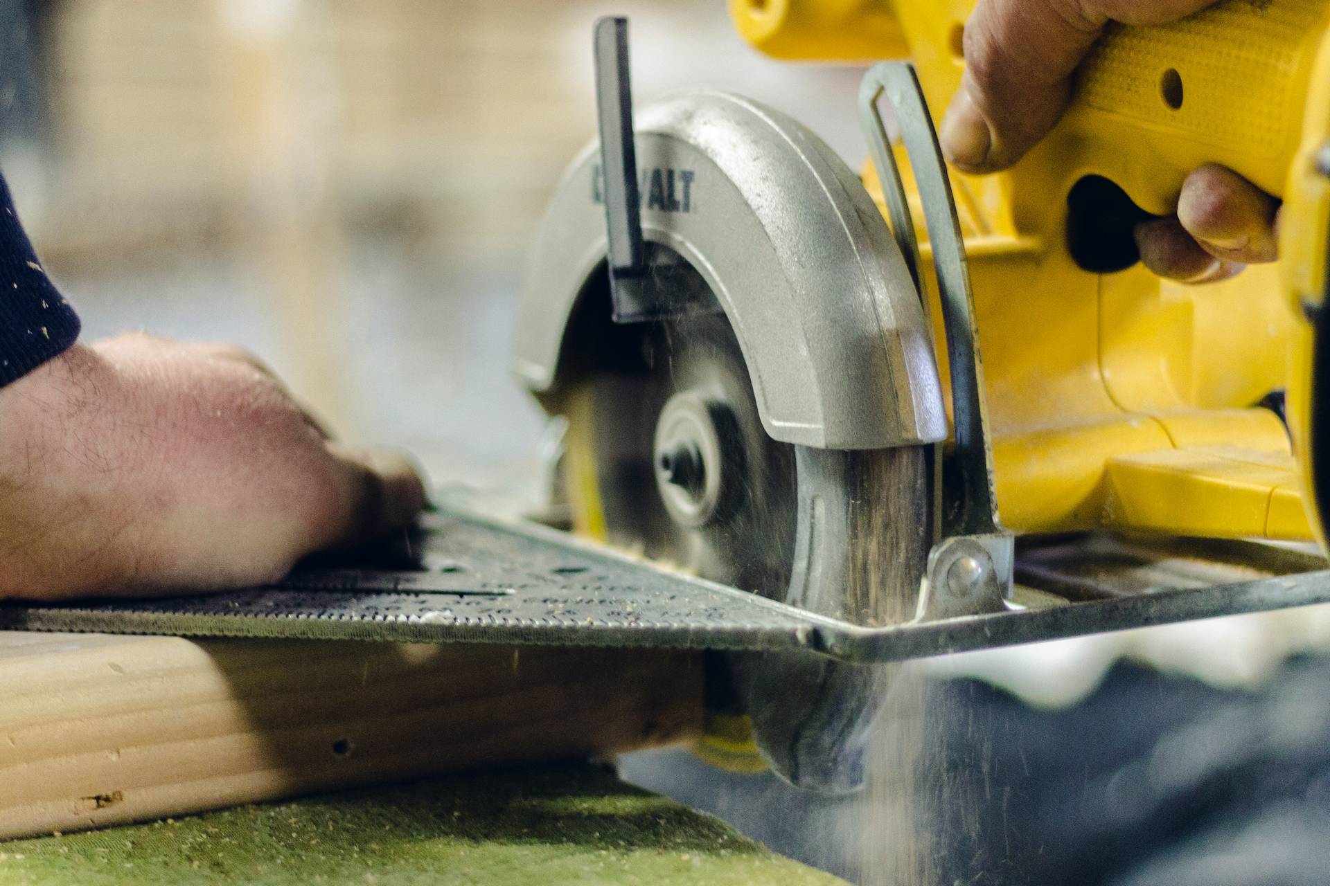 Construction & Remodeling Solutions - Kitchen Remodeling Bathroom Remodeling and Basement Finishing Contractors in Birmingham AL