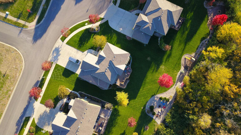 Birminghams Best Lawn Care Service - Grass Cutting, Tree Service, Landscaping, Fertilization, Weed Control