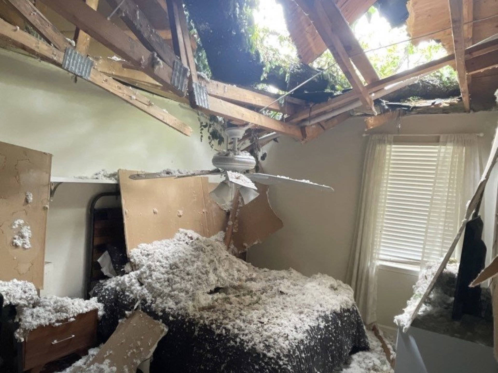 Storm-Damage-Insurance-Loss-Restoration-by-Roman-Co-in-Birmingham-1